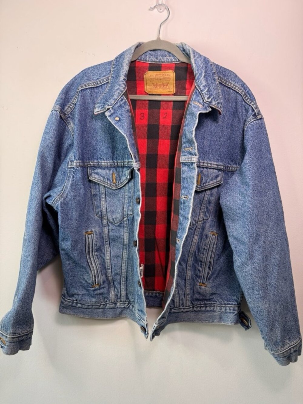 VTG Levis Trucker Buffalo Plaid Lined Denim Jean Jacket USA Mens L